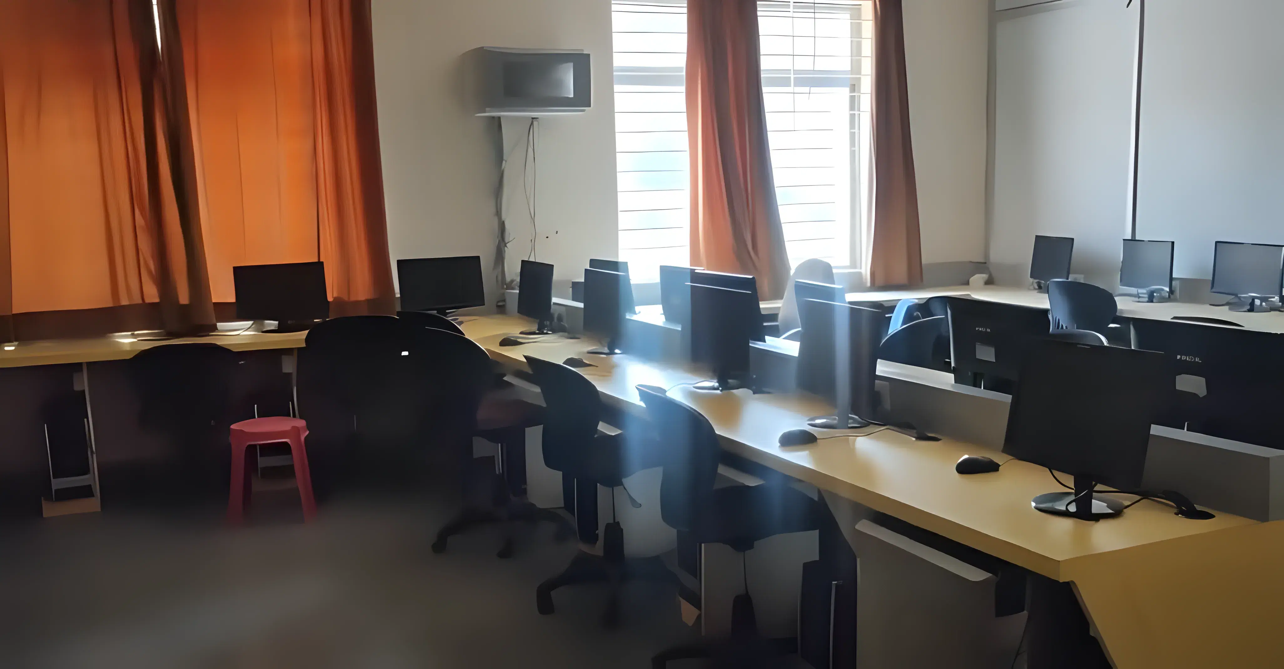 Jai Narain College of Technology Bhopal Academic Labs photo 2